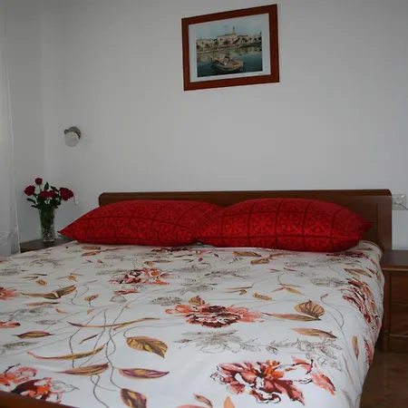 Apartment With A Parking Space Razanj, Rogoznica - 22062