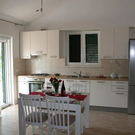 With Parking Space Razanj, Rogoznica - 22062 Razanj