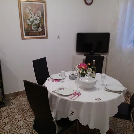 With Parking Space Razanj, Rogoznica - 22062 * Ražanj