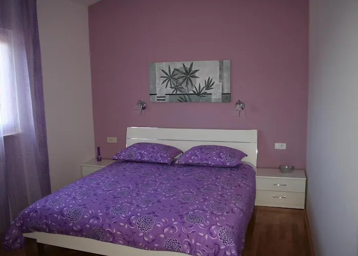 Apartman With Parking Space Razanj, Rogoznica - 22062 Razanj