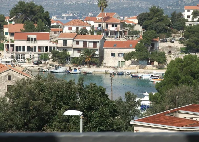 With Parking Space Razanj, Rogoznica - 22062 * Razanj